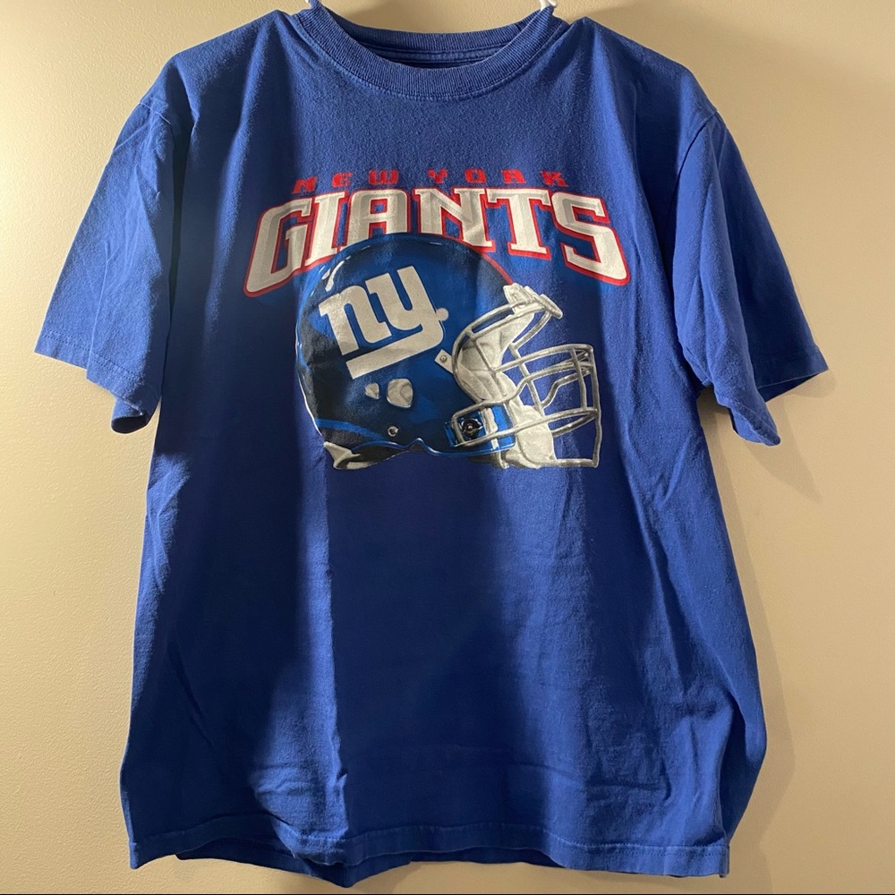 Reebok: New York Giants Helmet Shirt Sleeve Top